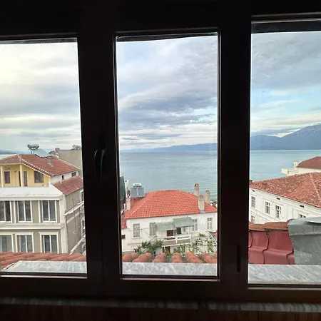 Appartement Asre Polisi i Vogel